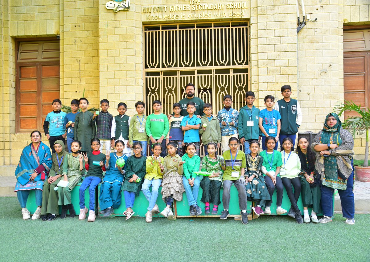 NJVSchool's tweet photo. Our P1 and P2 students celebrated the last day of Colour Week with great joy and enthusiasm.

#NJVSchool #Akhuwat #GovernmentOfSindh #njvsmb #Primary1 #Primary2 #ColourWeek #LearningWithFun #HappyLearners https://t.co/ytlktiKcqv
