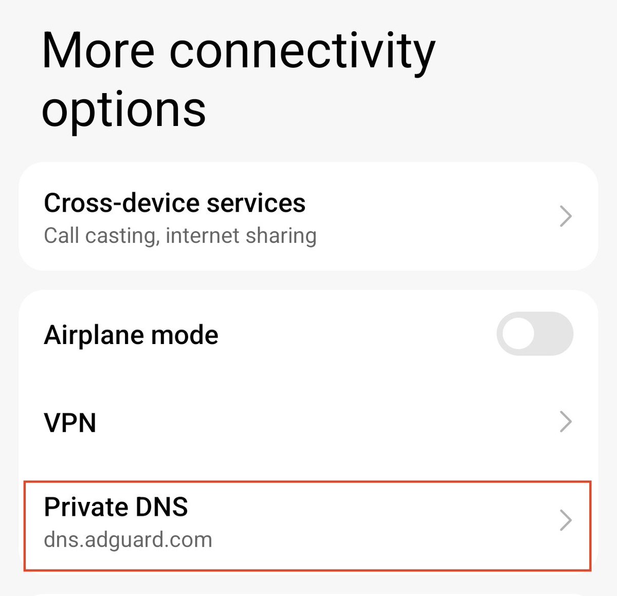 grandeuzr's tweet image. Temen-temen, buat yang dm nya masih error bisa coba pakai cara ini ya, ga perlu pakai VPN

Buka settings - koneksi/pengaturan koneksi lainnya - DNS - DNS pribadi - custom nama host penyedia DNS pribadi.