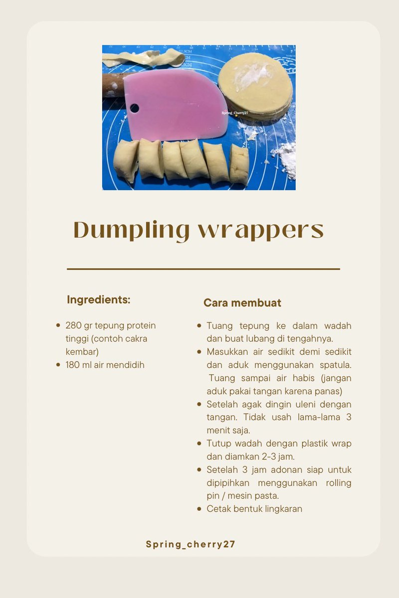 spring_cherry27's tweet image. Banyak yang nanya kulit shumainya merk apa? Aku bikin sendiri guys, soalnya anaknya suka gabut  🙏🏻
Dan menurutku kalo bikin sendiri lebih mudah ngebentuknya. Tapi harus sabar aja apalagi kalo bikin manual pake tangan 🤣
Ini aku share resepnya kali aja ada yg mau olahraga tangan