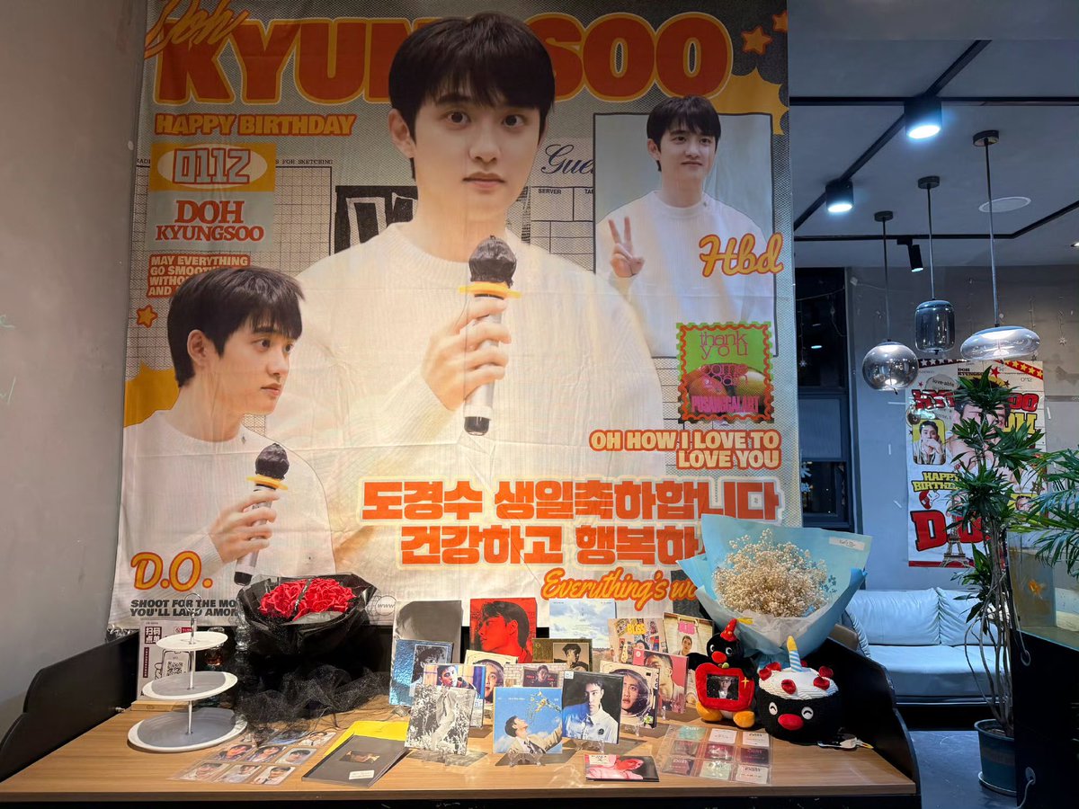 Bitrhday Party in BEIJING
🍩🍩🍩🌚🌚🌚😍😍😍

day～

#HappyKyungsooDay
#도경수 #DOHKYUNGSOO