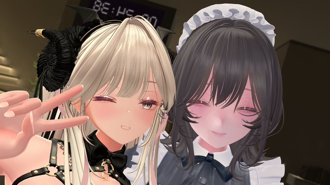 直近のツーショット! 