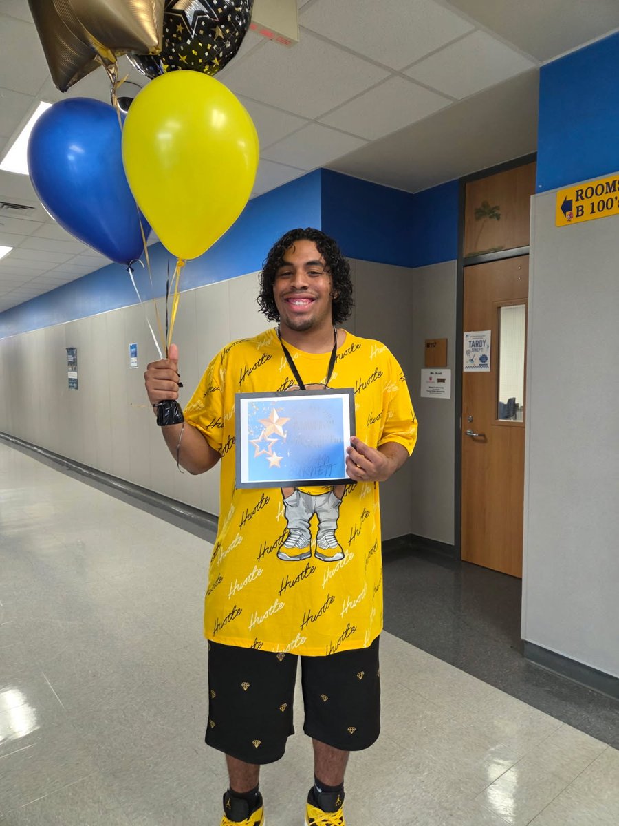 Trevan Burnett tweet media