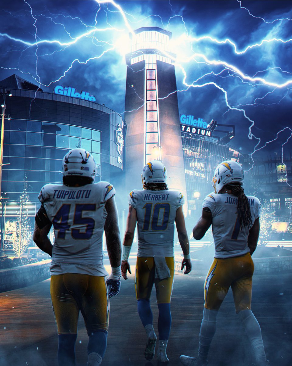 SNFonNBC's tweet image. A storm’s brewing… #NFLPlayoffs