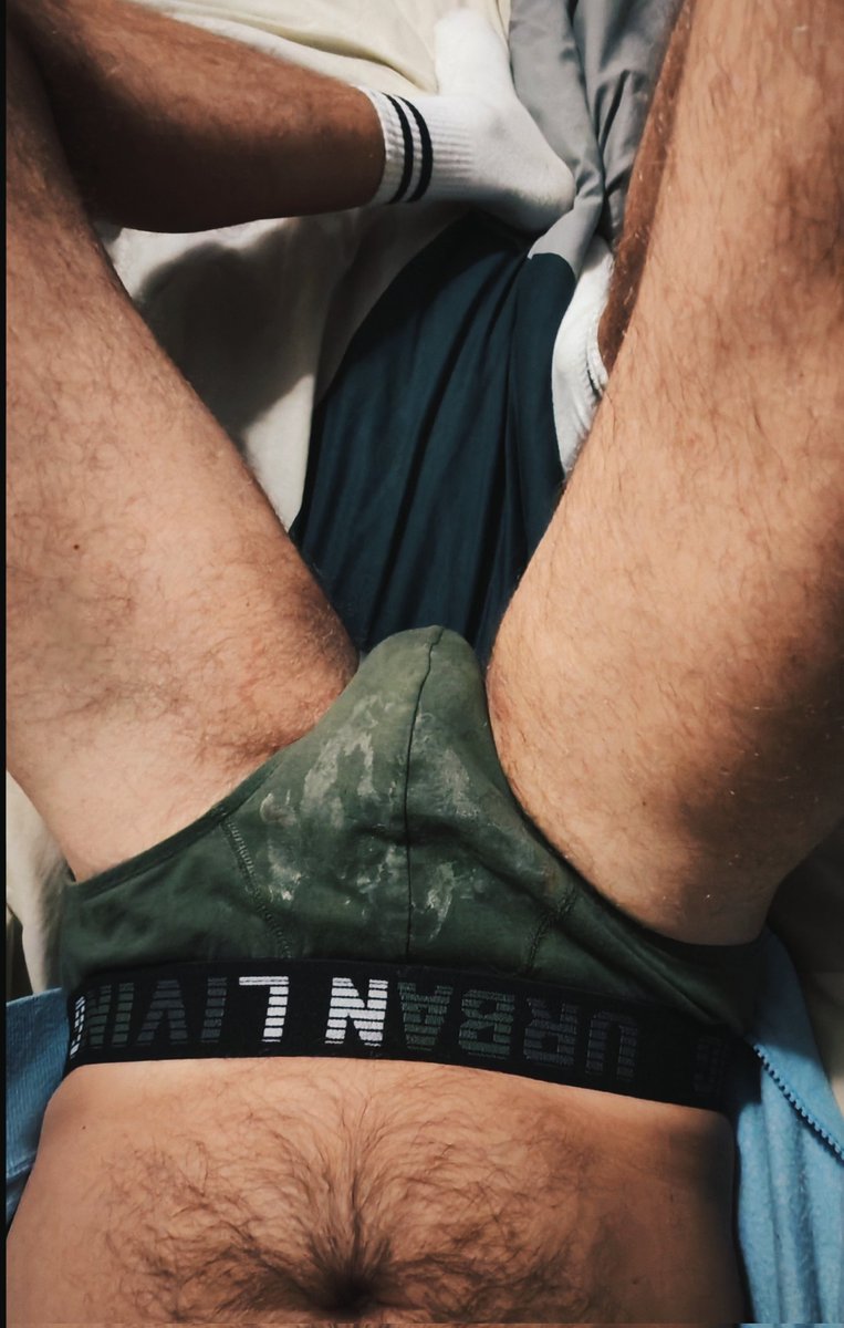 Comfort zone

#gaypig #cumrag
