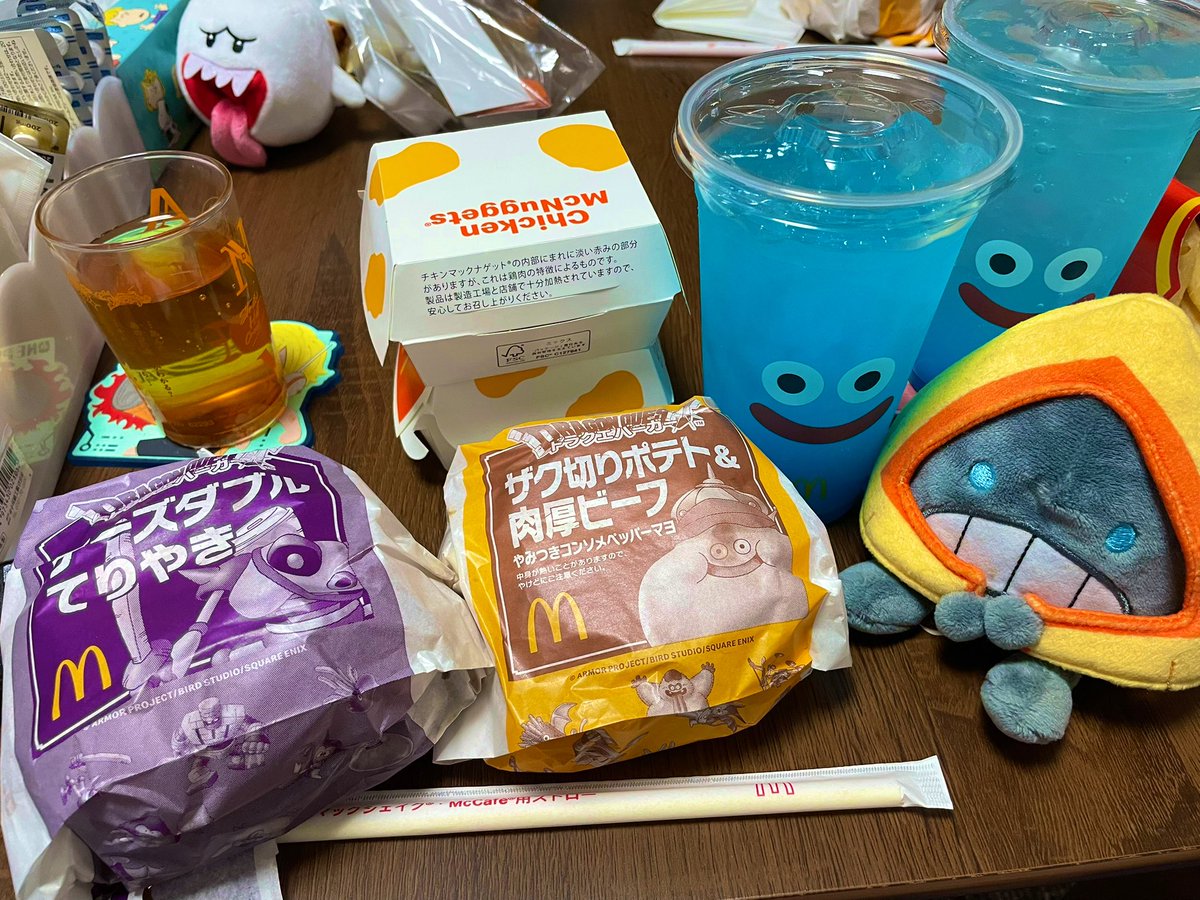 29regain's tweet image. 風邪を引いてしまい、動画作成以外の時間はほぼ寝込んでましたが
スライムがかわいいので夕飯はマックです（？？？？？）