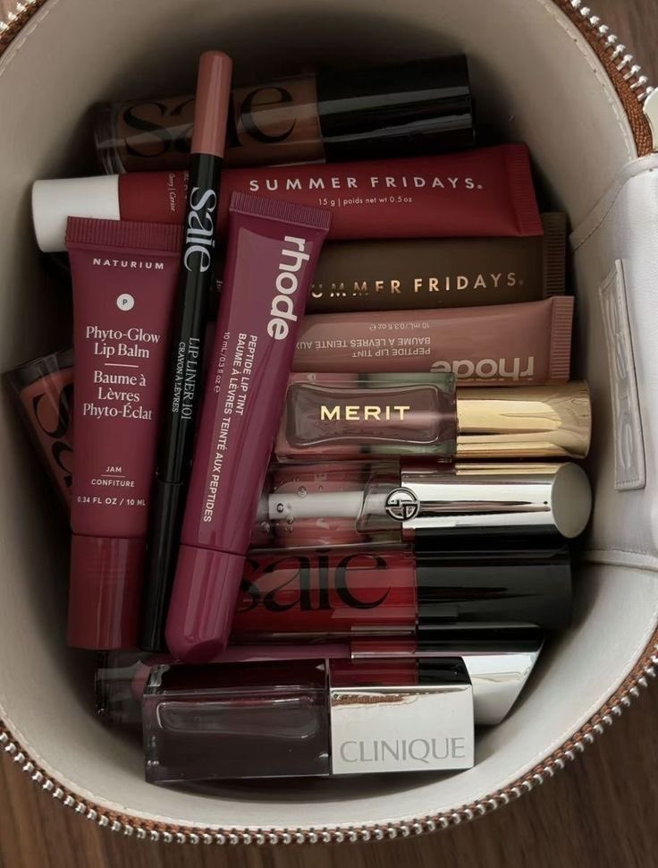 ℰ (@elegancevibe) on Twitter photo 