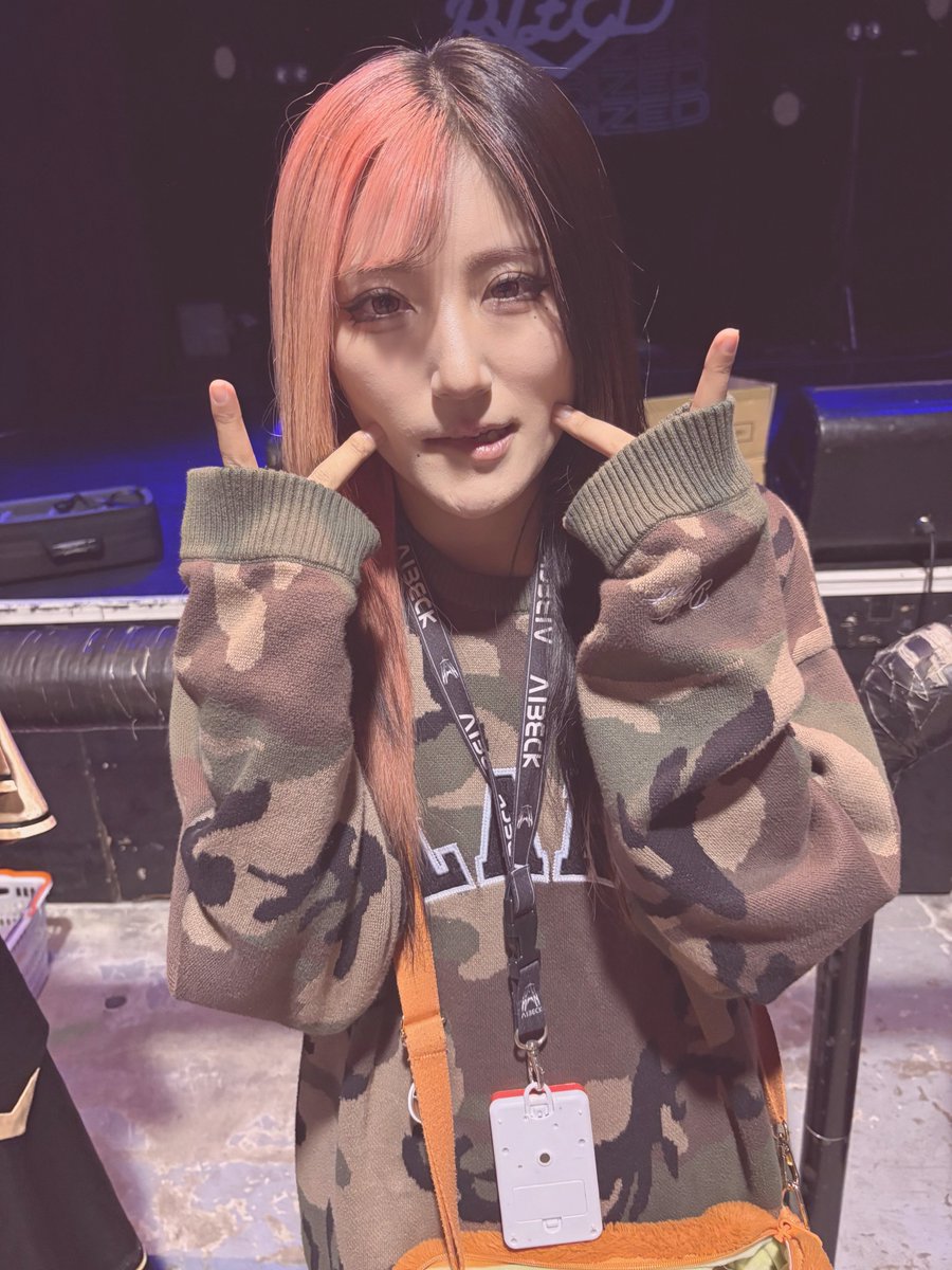 のんちゃん🐺始めしました！ チェキ遅れて行ったら拗ねらせてしまい