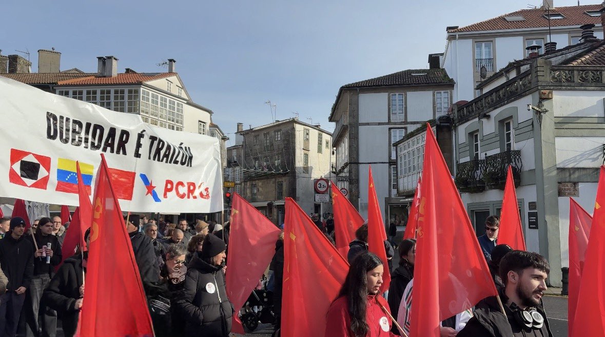 PCRG_gal's tweet image. O Partido Comunista pola República Galega na manifestación Antiimperialista unitaria apioando o Pobo, o Goberno, as Organizacions e as Comunas da República Bolivariana de Venezuela.

Dubidar é traizón!

Viva o internacionalismo proletario!