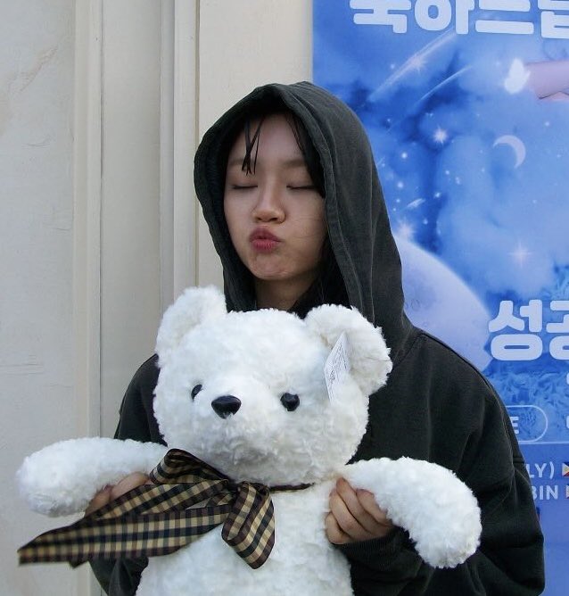 FReternalmaze's tweet image. 귀엽다
내가데려갈래