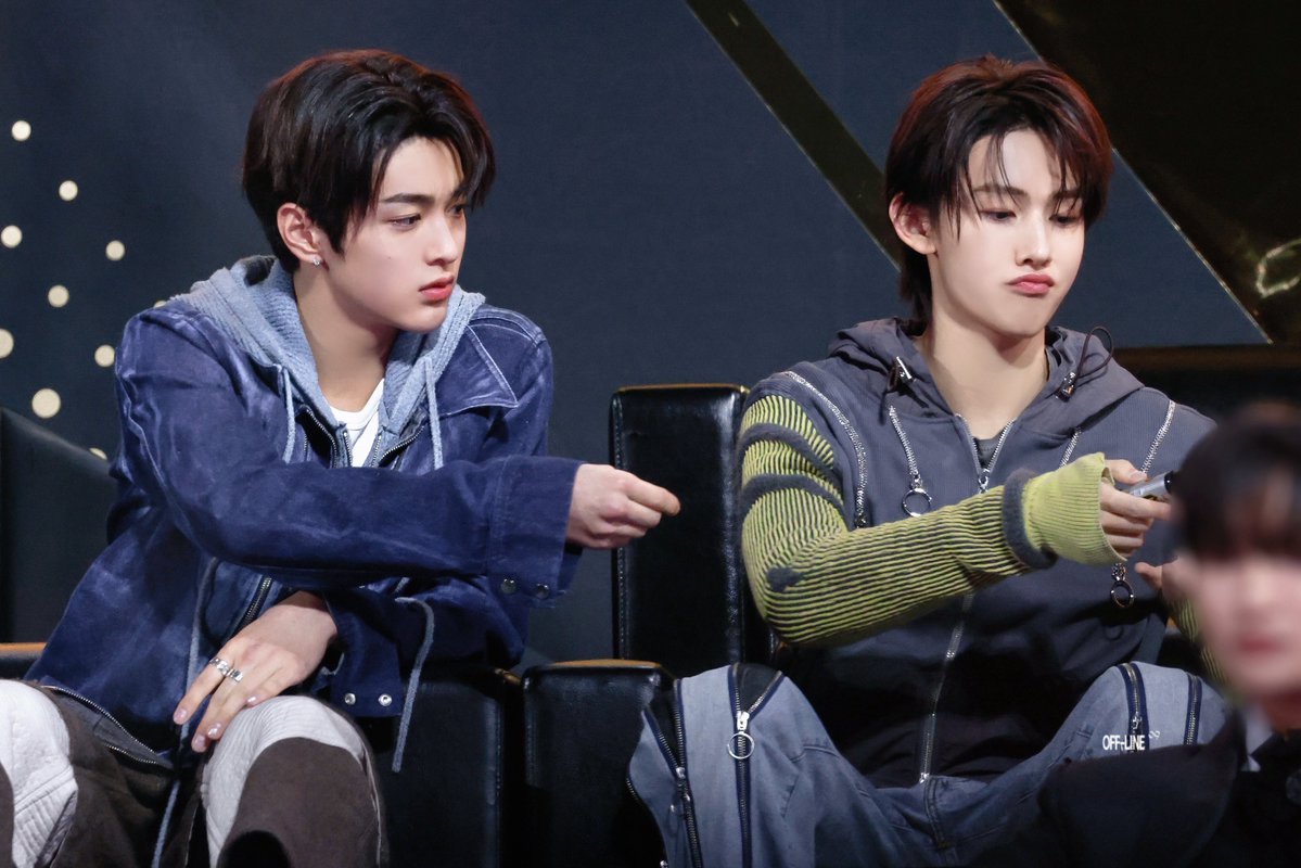 seonghyeonkgae's tweet image. seonghyeon's pout nooo