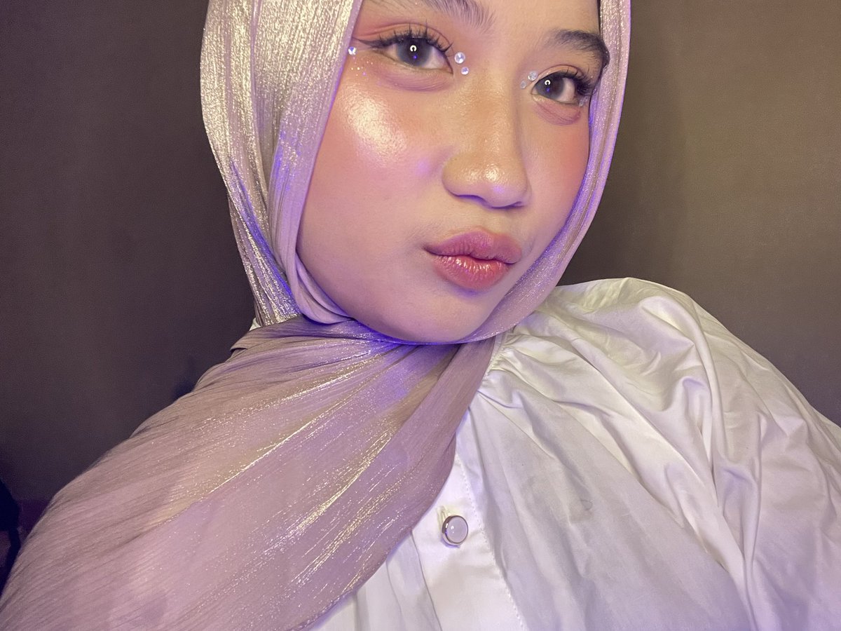 caca ☤ tweet media