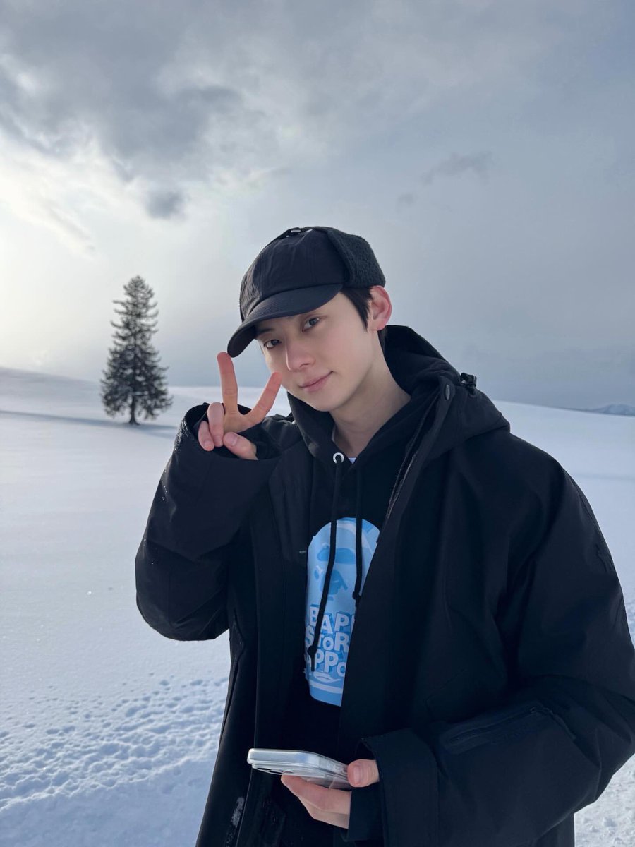 _520809's tweet image. 미냥이귀여워