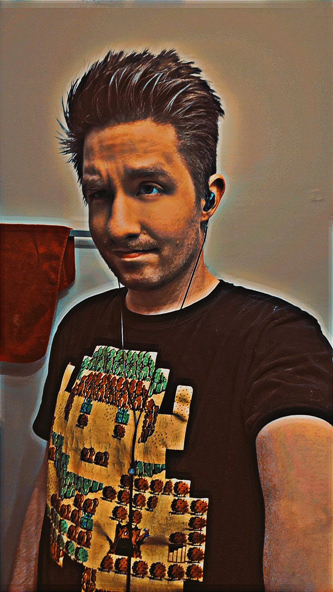 _Corl_'s tweet image. Coffee and half in.. my IEMs kinda unplugged and I just accepted my fate.