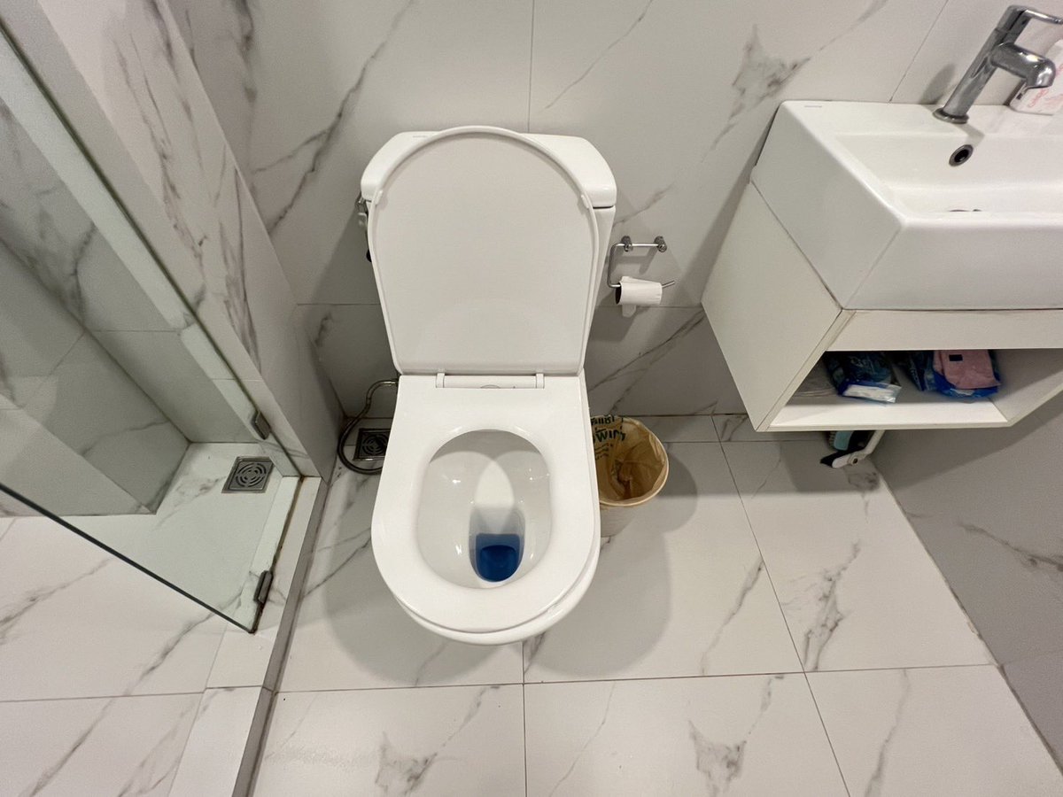 choice2110's tweet image. วันก่อนดูข่าวคุณแม่บ้านมิจจี้ในโหนกระแสแล้วอยากบอกว่ามาใช้แอพ btaskee เถอะ กุกล้ายืนยันเลยว่านางทำมาดีมากๆ นี่เรียกใช้บริการแอพนี้แทบทุกเดือน  ทำความสะอาดดีมากก ของไม่เคยหายเลย ซื่อสัตย์ จัดระเบียบห้องดีด้วยคับโผ้มมม💖🤟🏻