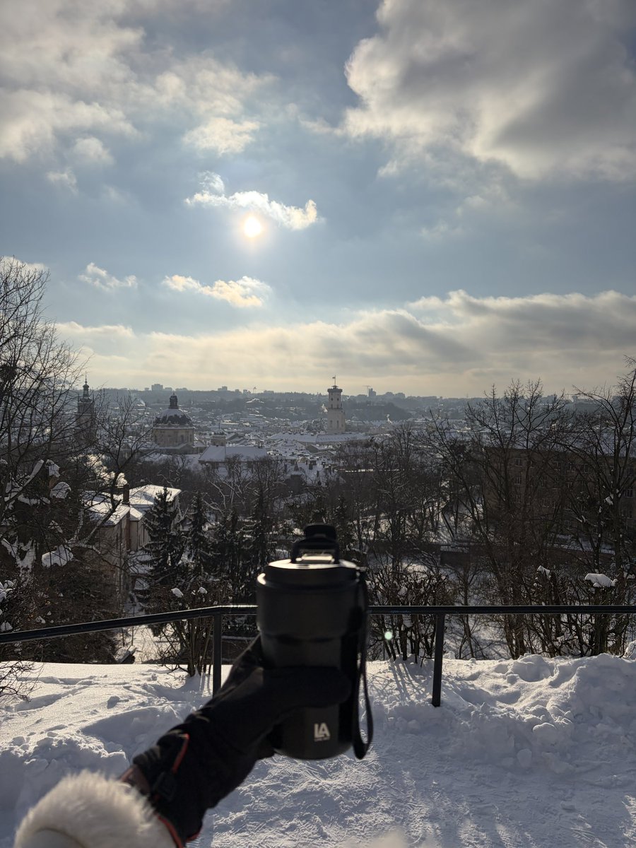 Мінус 12 не перешкода традиційному суботньому високзамковому ступід волку на кавусю