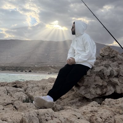 _imhr22's tweet photo. #صورة_جديدة_للملف_الشخصي https://t.co/cZTJPoA5wJ