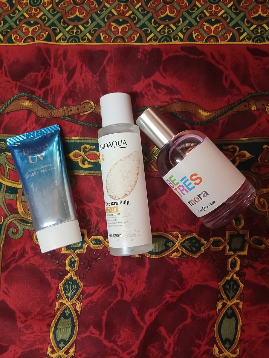 ElixirSkinPerfs's tweet image. Hello Everyone,
My name is Adebimpe, your online Vendor for all types of SkinCare products &amp;amp; Perfumes. At Elixir SkinCare we value &amp;amp; hold our customers in high esteem. Our products prices are reasonable, and we deliver nationwide within Nigeria, and outside Nigeria.