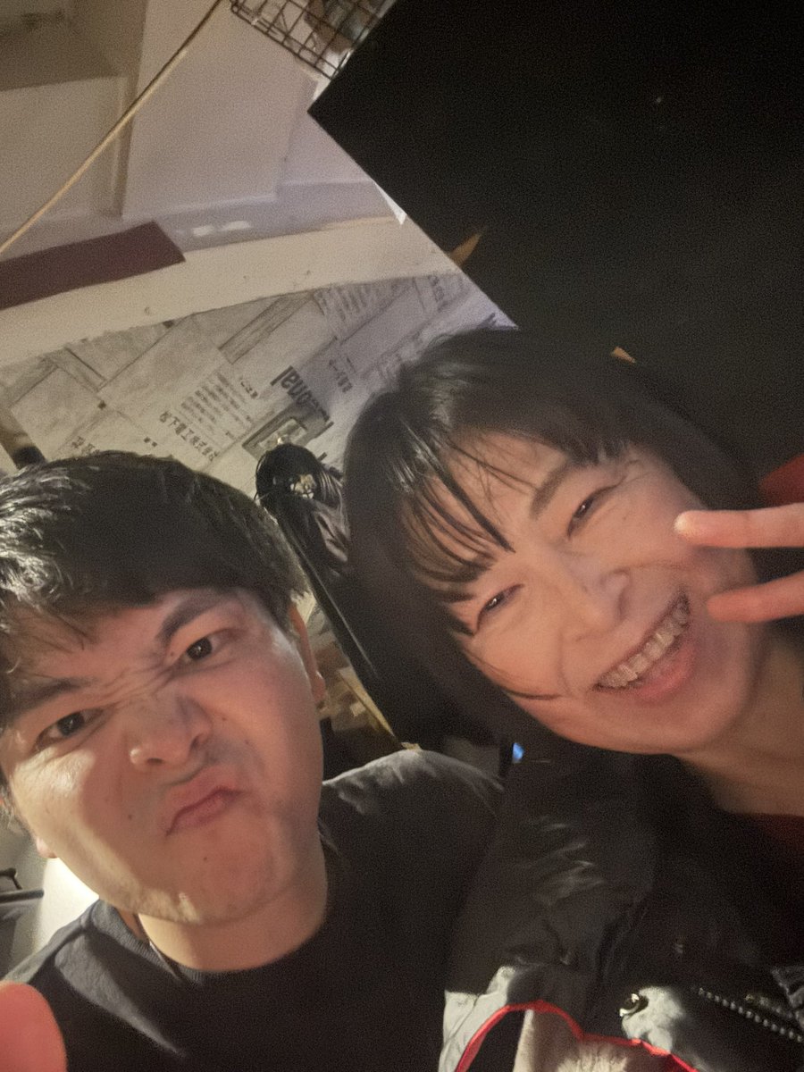 yukiNyan39's tweet photo. 最後に物販で買ったやつ
パスにはサインしてあってなかやんに日付け書いてもらった
ほんとにいいバンドだったよ
#oddfive https://t.co/13CT6TcjOw