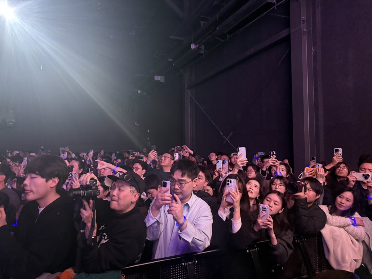 ubaihani's tweet photo. I’m a proud husbanddd ❤️😭 congrats sayangg! More to go 🔥

Chengdu ✅
Guangzhou ⏳
Beijing ⏳
Shanghai ⏳ https://t.co/GPt7HO5lMY