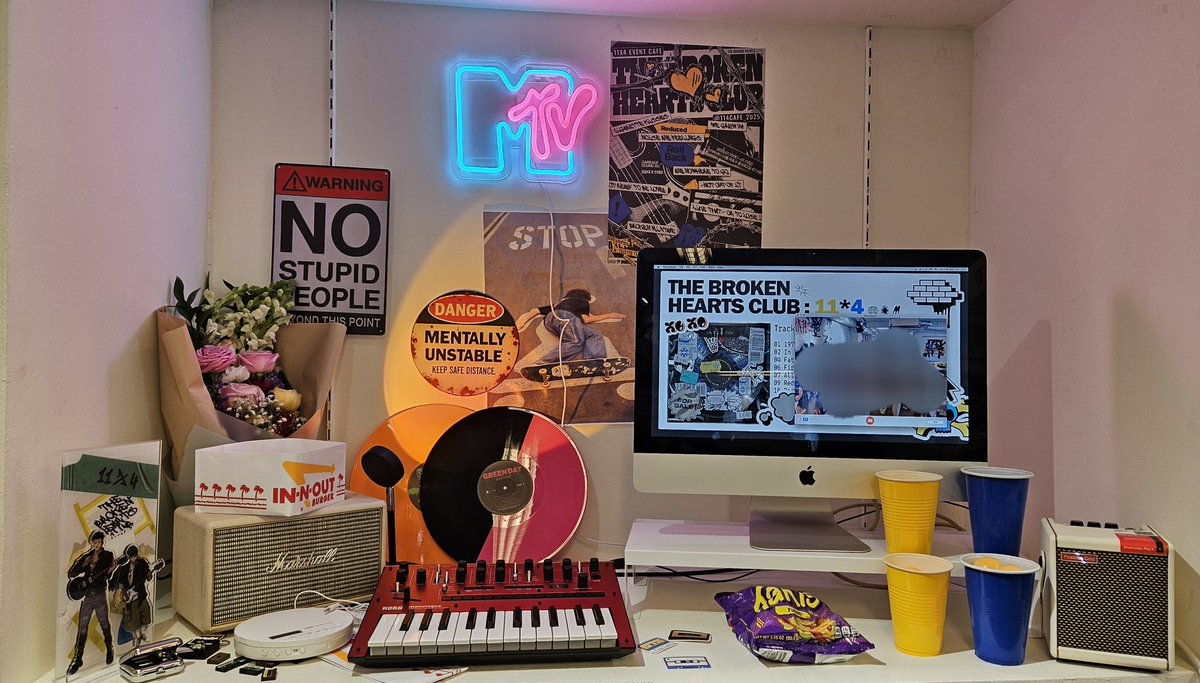 TheBrokenHeartsClub : 11x4 승재카페 tweet media