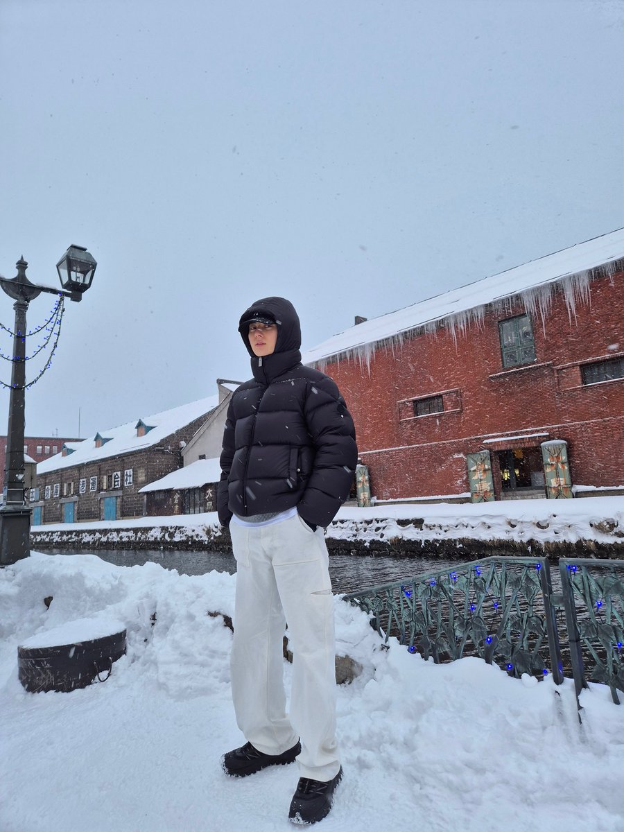 _520809's tweet image. 어이, 거기 너🫵