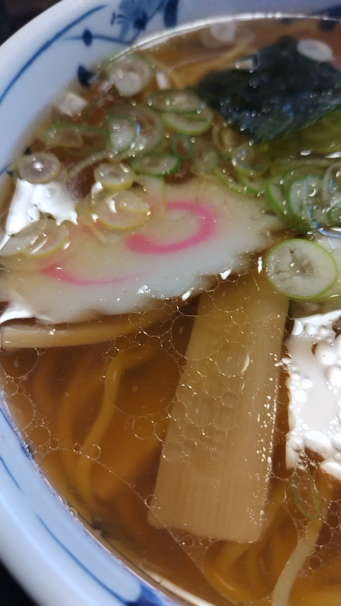 ComJasu's tweet image. 今日のお昼は
#山形市双月
#港屋 さん
#中華そば
#蕎麦屋の中華そば
#蕎麦屋のラーメン
#ラーメン好きと繫がりたい
#TheTraitors 大変美味しかったです！🤭