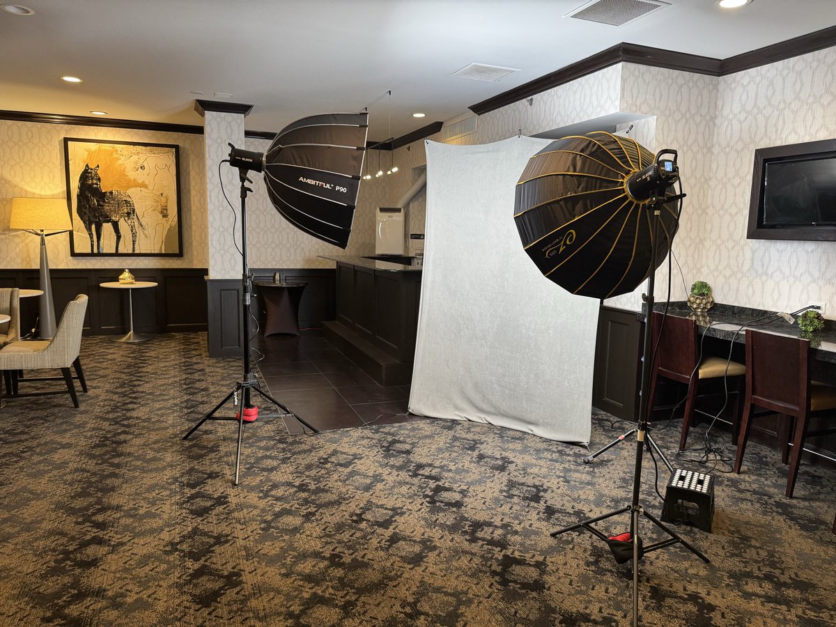 Rachel DeLira Pictures tweet media