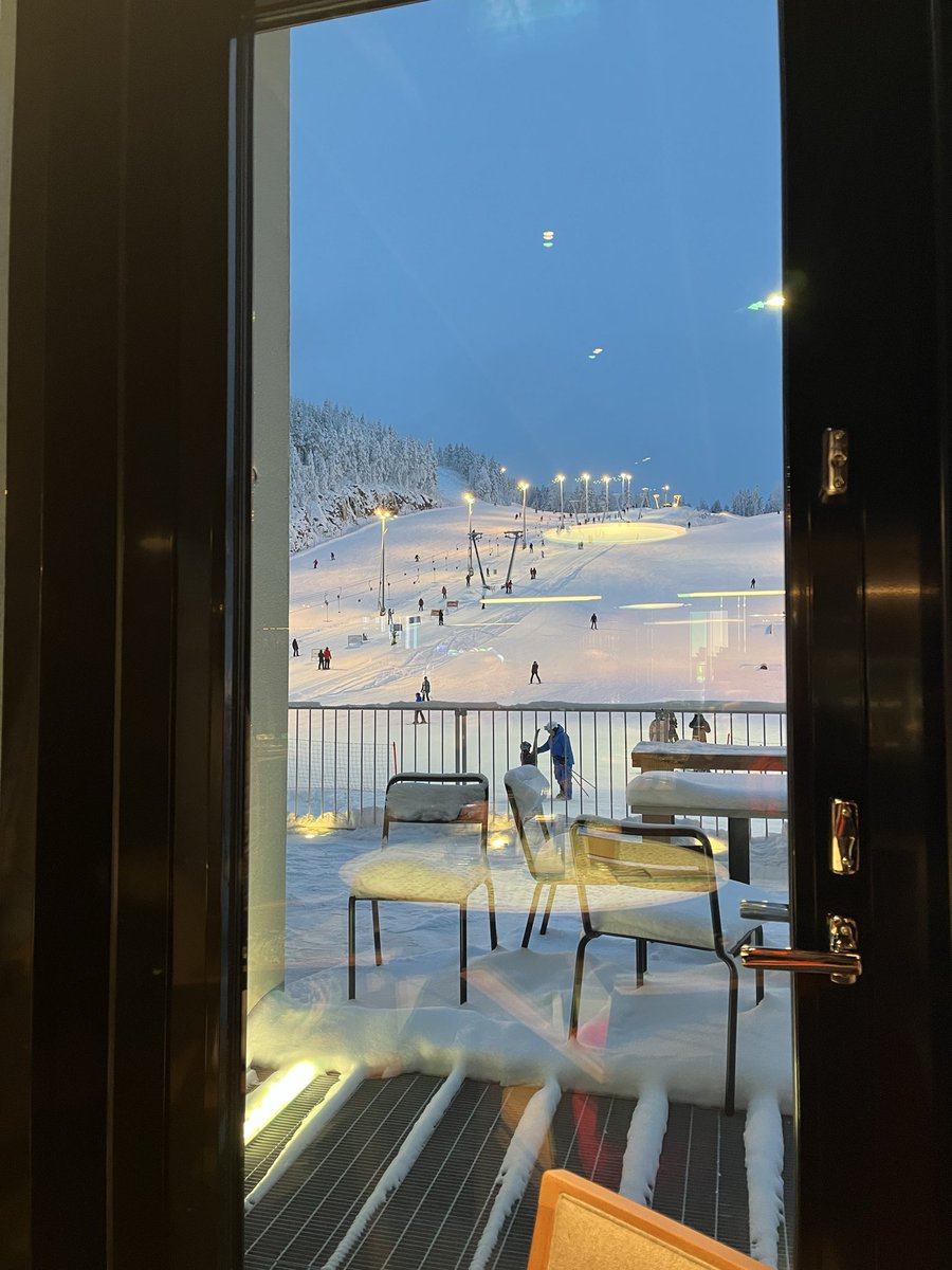 Mäkipäivä ja näppöstä Loivassa