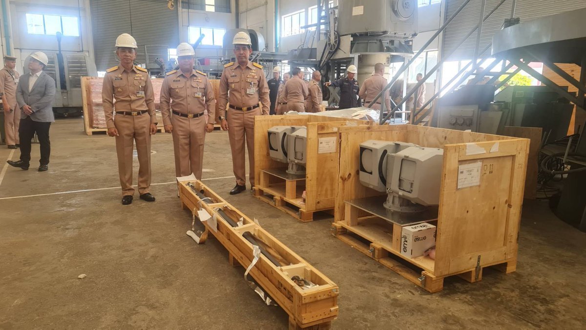 aag_th's tweet photo. 🇹🇭🇪🇸⚓️AAG_th บันทึกประจำวัน: กองทัพเรือไทยได้รับมอบแท่นยิงปืนกล SENTINEL 30 สเปนสำหรับเรือตรวจการณ์ใกล้ฝั่งชุด ต.997 ทั้ง ๒ลำ
https://t.co/10LZjAvt8R
#Thailand #Navy @prroyalthainavy #กองทัพเรือ #Marsun เรือ ต.997 ต.998 #Warship #Spain @emegroup_ #Weapon #DefenseSecurity2025 https://t.co/9JMDbUGUHe