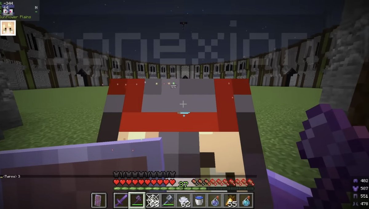 luxiion_'s tweet image. bugs when u lift up a rock