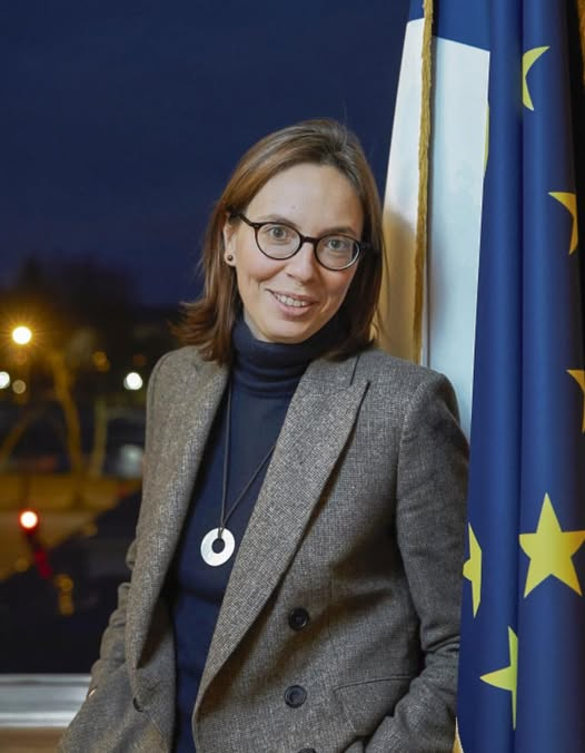 La ministre du budget ose tout .. ça ose maintenant menacer les agriculteurs de ne pas voter des aides supplémentaires pour notre agriculture en cas de non-vote du budget … oui, ça ose tout et ça n’a décidément honte de rien..
Mais Madame ! Vous n’avez rien compris ! Nos