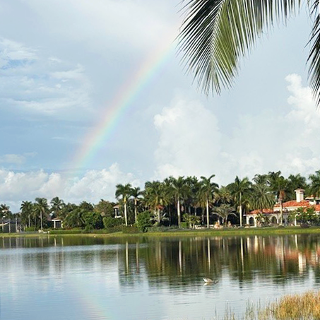 ClubatIbis's tweet image. Nature’s way of saying good morning. 🌅🌈 Thank you, Kimberely Kent, for the photo! 

#LifeatIbis #SunriseSaturday