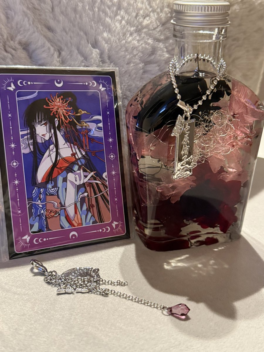 戦利品を載せていなかった ずっと眺めていられる美しさ #CLAMP #xxxHOLiC