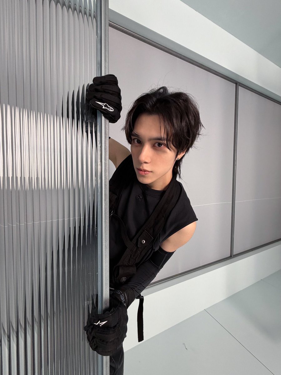 Hendery tweet media