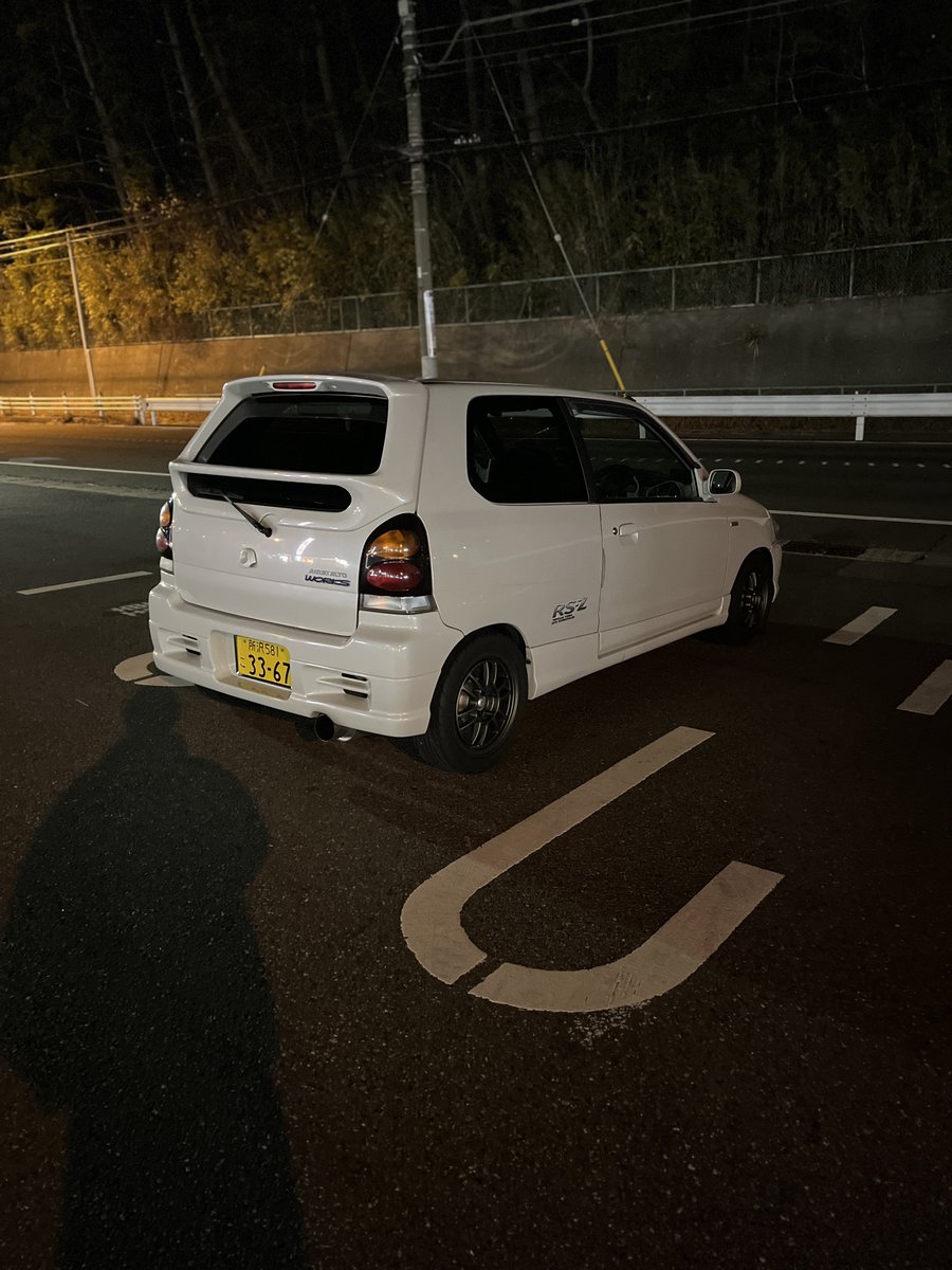 limit_works's tweet photo. 駐車場の争奪戦になるので近くのネカフェで待機😑
#東京オートサロン https://t.co/45wOUH5AuX