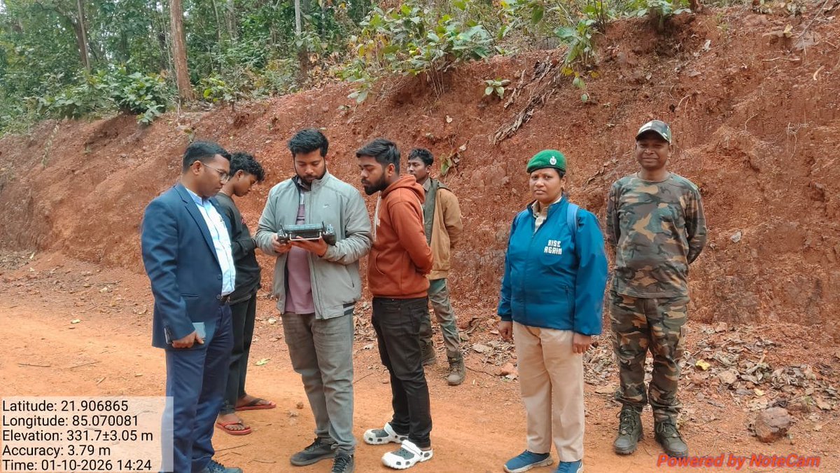 DfoBonai's tweet image. ACF of Bonai visited the site and carried out drone mapping for AI camera installation inside Tinko DPF, Tinko Beat, Barsuan Section 🌳🌳🌳
#DroneSurvey #AICamera
@pccfodisha 
@Prem_CWLWOdisha 
@RourkelaRc79045
