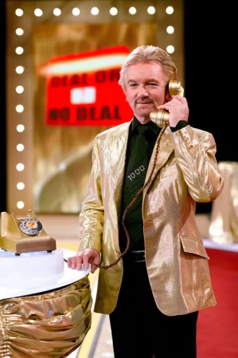Who wants to play a game of DEAL or no deal? #dealornodeal