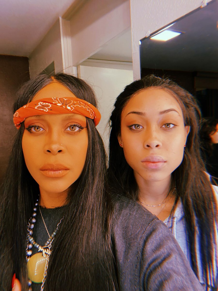 melaninpalace's tweet image. Erykah Badu and her daughter Puma Curry