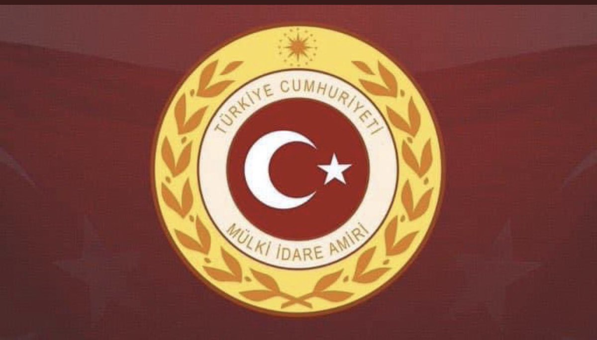 İnsanı yaşat ki Devlet yaşasın, Halka hizmet Hakka hizmettir şiarıyla zaman ve mekan mefhumu gözetmeksizin Ülkemizin dört bir yanında hizmet eden saygıdeğer meslek büyüklerimin kıymetli meslektaşlarımın ve tüm idarecilerimizin 10 Ocak İdareciler günü kutlu olsun. 🇹🇷🇹🇷 🇹🇷