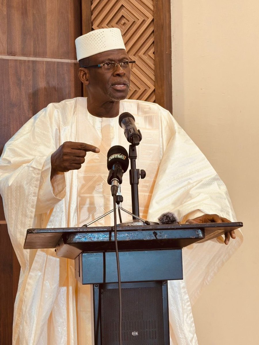 Ministère de l'Industrie et du Commerce tweet media