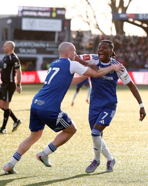 centregoals's tweet image. 🚨🚨| Non-league side Macclesfield KNOCK Crystal Palace out of the FA Cup! 🤯🏆
