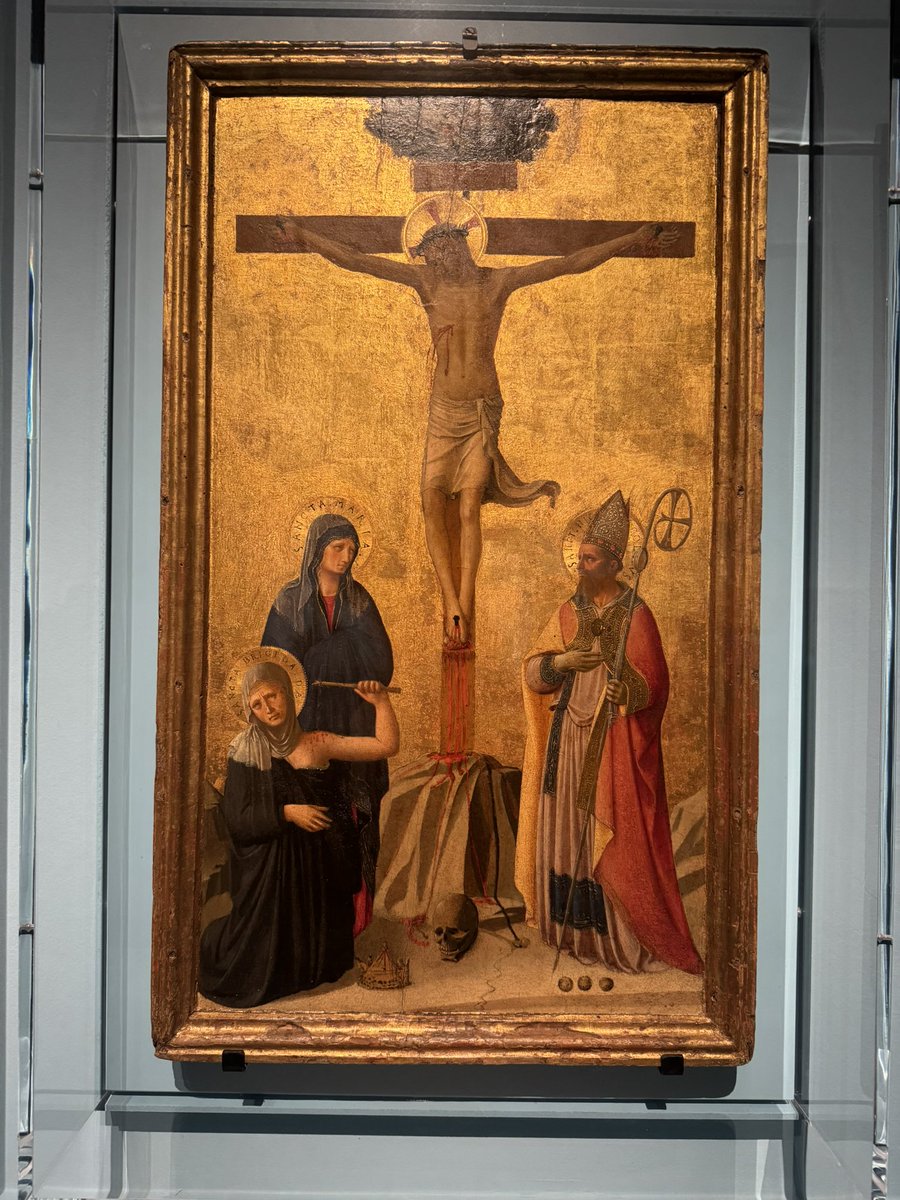 houghhough's tweet photo. Staggering, gorgeous Beato (Fra) Angelico show at the Uffizi. One inch is enough for an hour of contemplation https://t.co/CyZebnuHMH