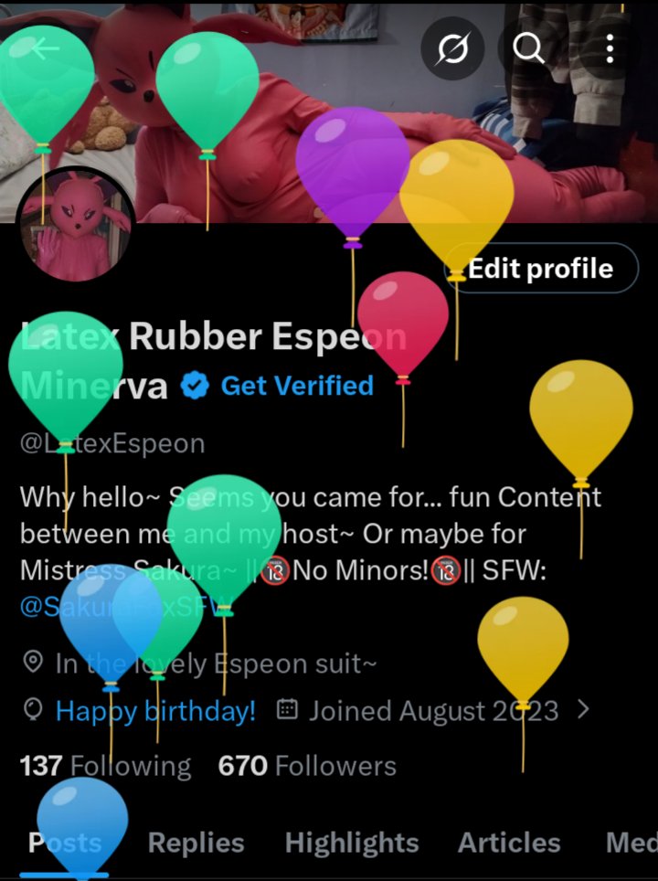 Another year, another round of balloons as the time of year is here~

🎂🎉