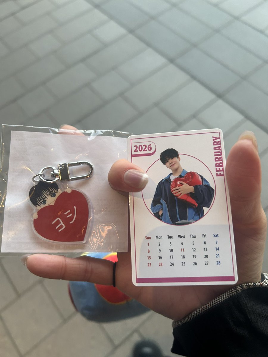 ばすけ tweet media