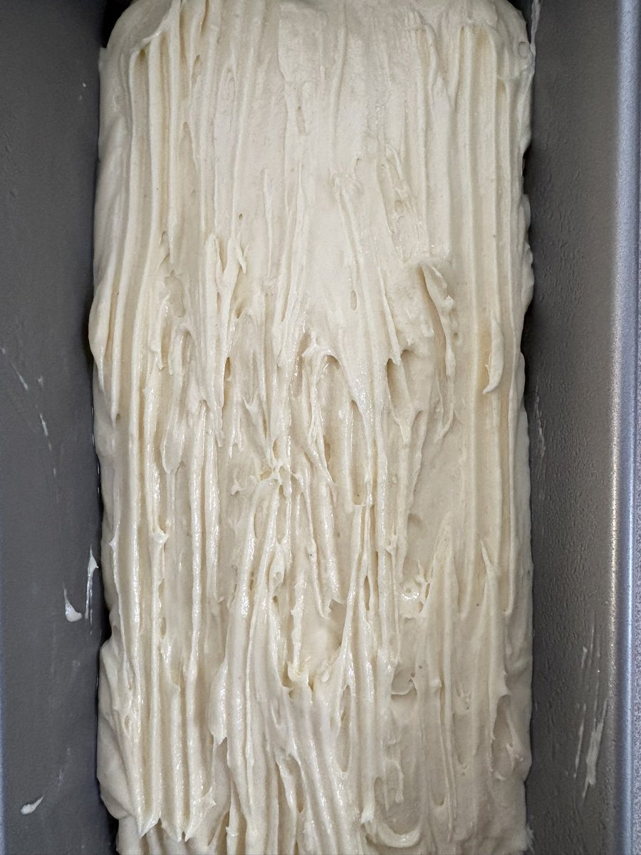 Buiten is het koud, binnen wordt een boerencake gebakken🤗 #Ermelo