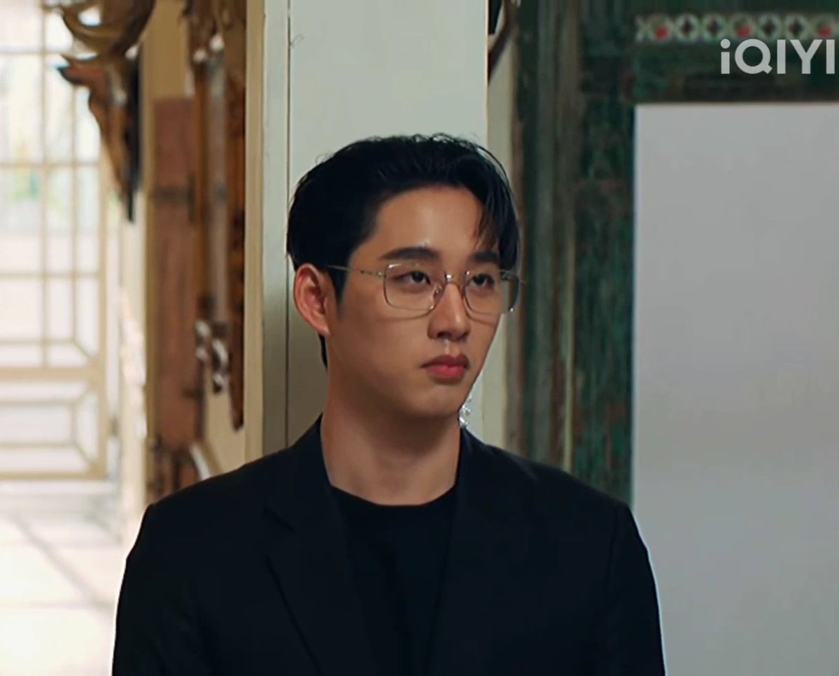 appch__'s tweet image. มึง อันนี้เอส ไม่ใช่โมกข์!!!!! หน้าเหม็นความรักมากก!!!!555525252525252552525252525252525252552525252 เออ รักกันให้พอจ๊าาาาาาา

#MeAndTheeSeriesEP9
#est_rvp