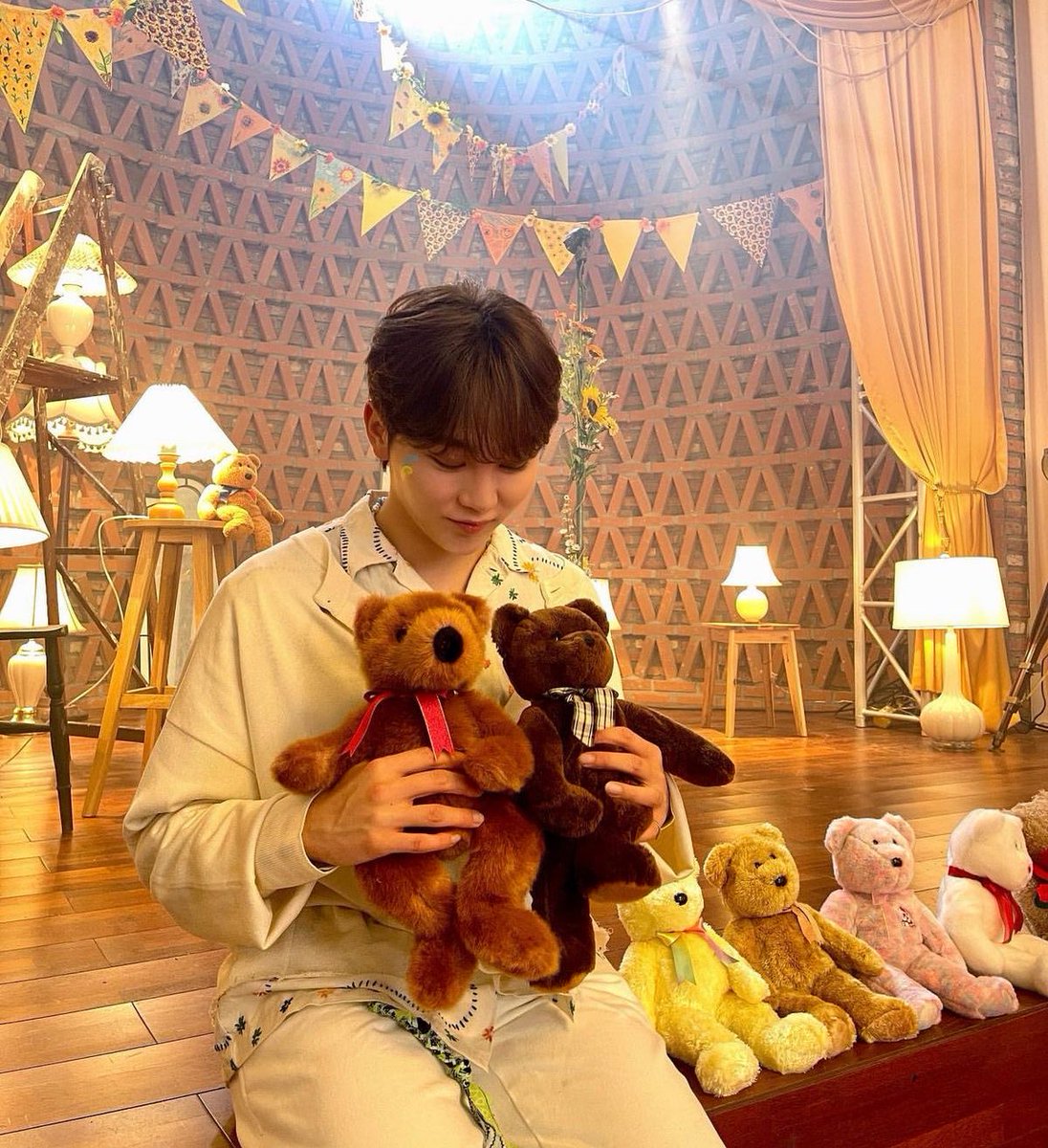 cloudboo116's tweet image. 🧸🧸🧸
#seungkwan #booseungkwan #svt #seventeen #세븐틴 #부승관 #승관