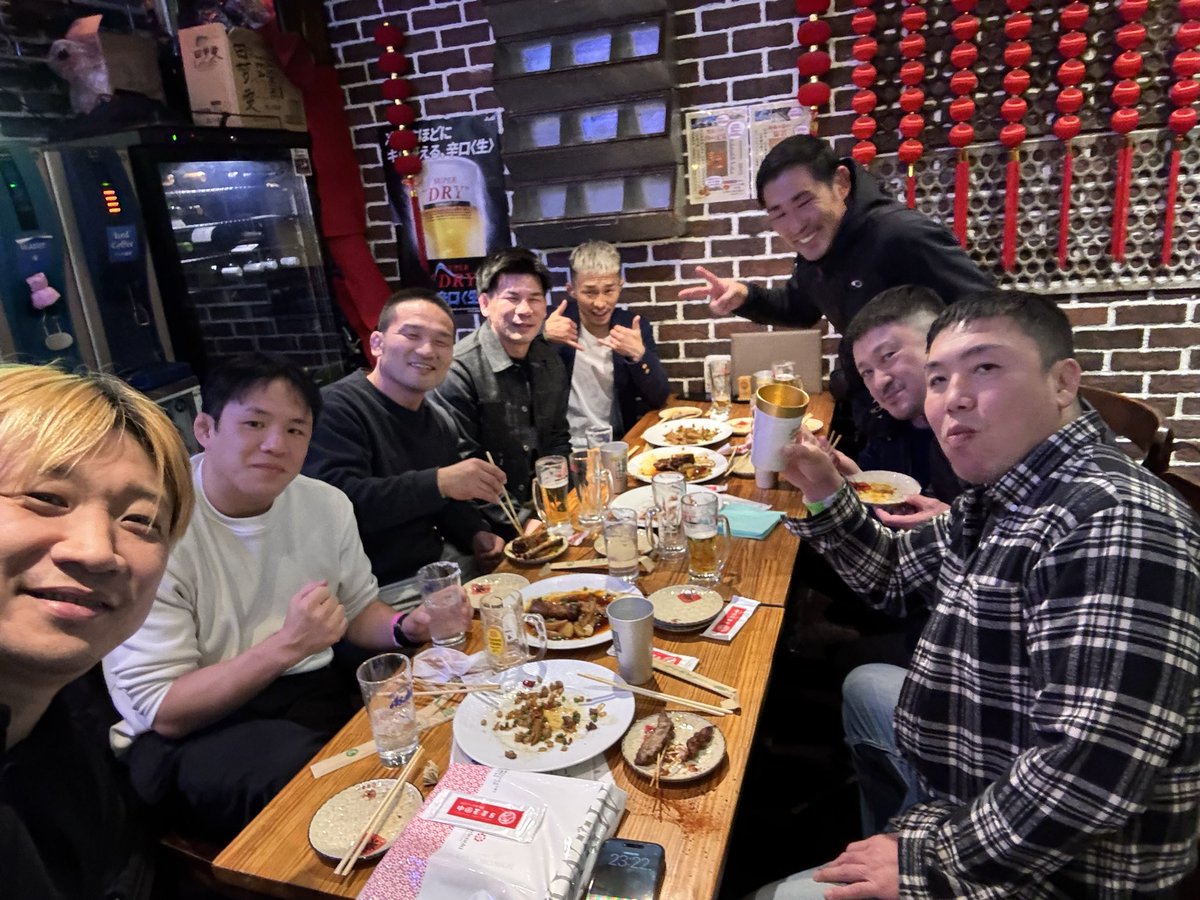 karacon32's tweet photo. DEEP25周年記念パーティ‼️
ありがとうございました🙏😊

@jewels_deep 
#DEEP #25周年 #どこでもミツ https://t.co/Ste8EeFeYM