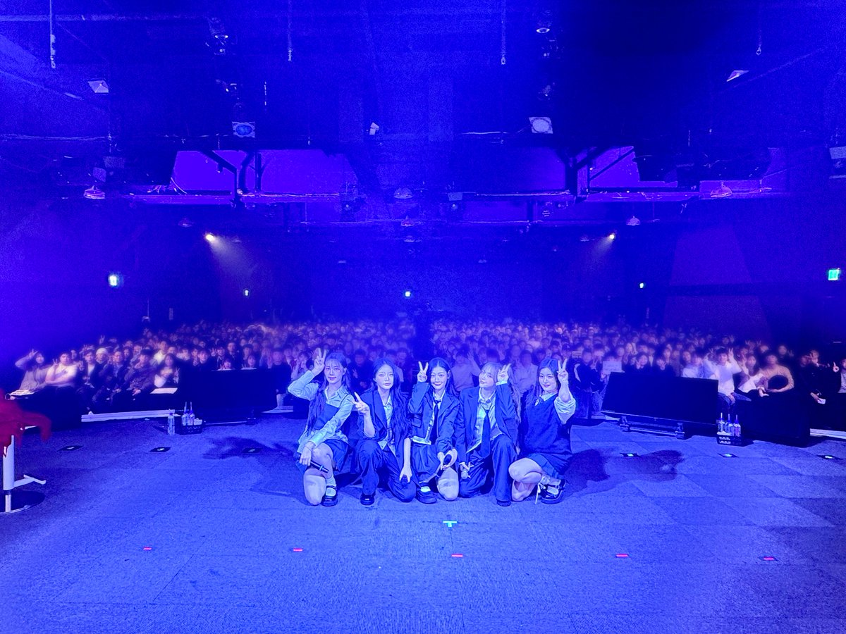 we_fiftyfifty's tweet image. [📸] 2026.01.10

2026 FIFTY FIFTY FANMEETING IN TAIPEI [Let’s Play Tweny Party] 

We had such a great time at today’s performance. 
How was it for TWENY today? Let’s meet again next time!! 我愛你😘

#FIFTYFIFTY #피프티피프티
#KEENA #키나
#CHANELLEMOON #문샤넬
#YEWON #예원
#HANA…