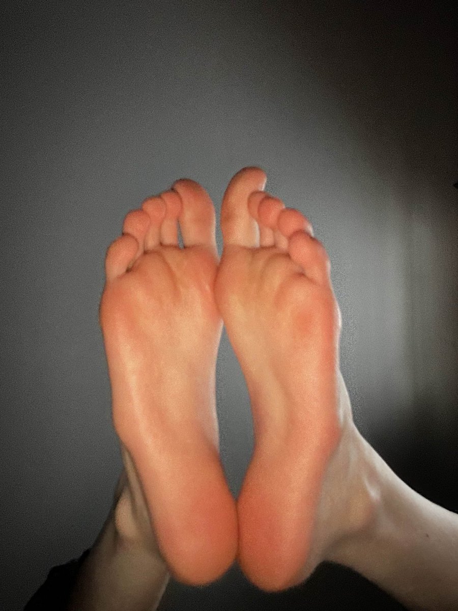 sexwithclowns's tweet image. When the clouds of dust disappear the failure starts